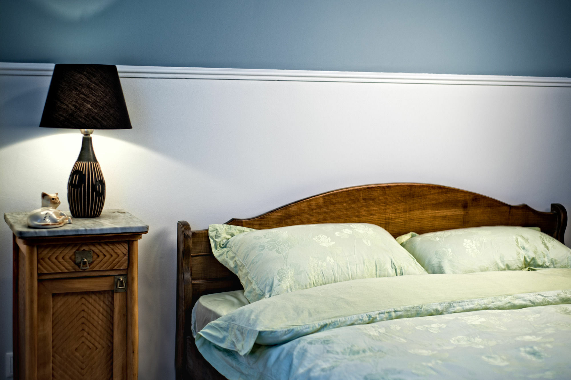 British Club Lviv Hotel Bagian luar foto
